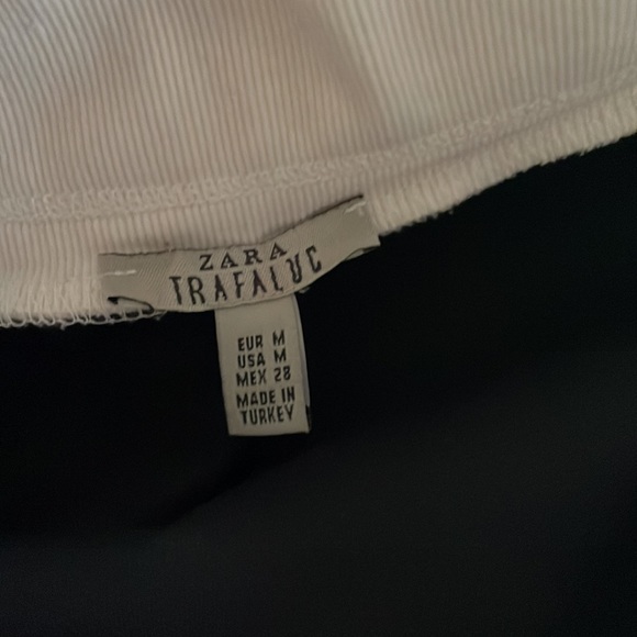 Zara Trafaluc Short Flowy Grey Skirt - Size Small - Women’s Thick Skirt - Picture 5 of 5